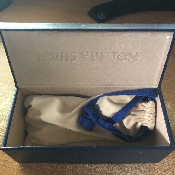 Louis Vuitton Men's Attitude Sunglasses - Picture 2 of 7